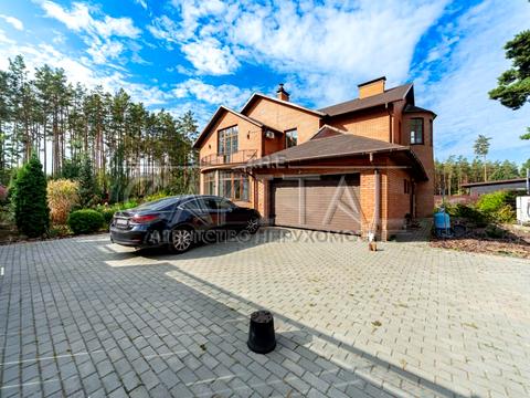 будинок за адресою с. Мощун, Лісна вул.