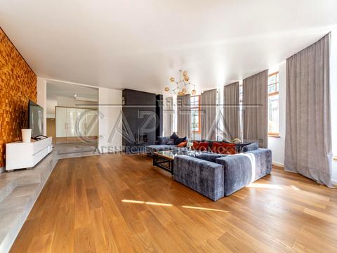 будинок за адресою с. Мощун, Лісна вул.