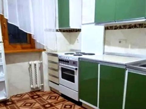 квартира по адресу Небесной Сотни просп. (Маршала Жукова), 75