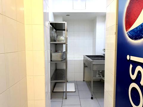 комерційна за адресою Гоголівська вул., 49