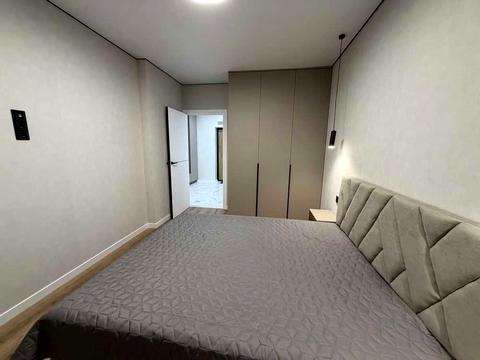 квартира по адресу Олександра Олеся ул., 17