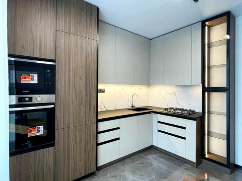 квартира за адресою Володимира Великого вул. (Артема), 10е