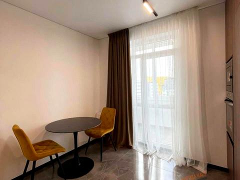 квартира за адресою Володимира Великого вул. (Артема), 10е