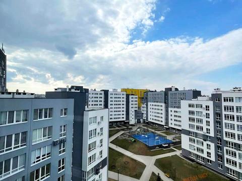 квартира за адресою Володимира Великого вул. (Артема), 10е