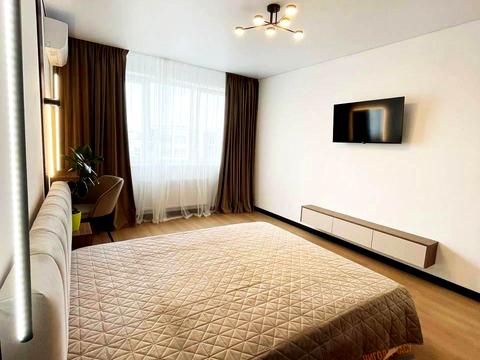 квартира за адресою Володимира Великого вул. (Артема), 10е