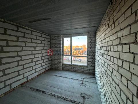 квартира по адресу Олександра Маламужа ул., (Будинок 2)