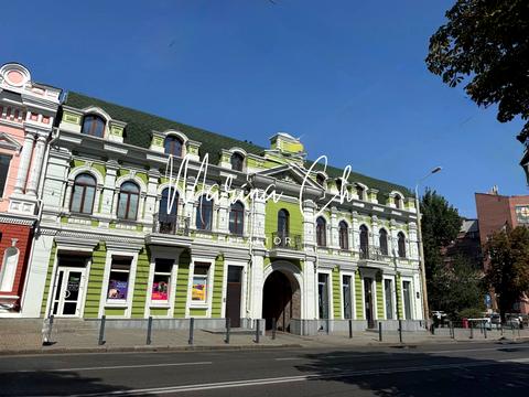 комерційна за адресою Лазаря Глоби вул. (Андрія Фабра), 8