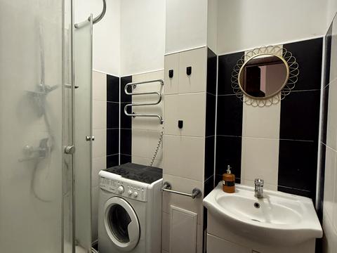 квартира за адресою Бульварно-Кудрявська вул. (Воровського), 8-А