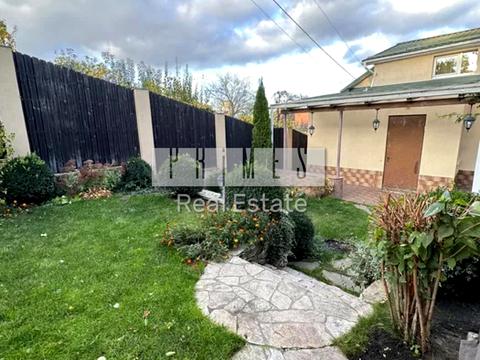 дом по адресу Центральна