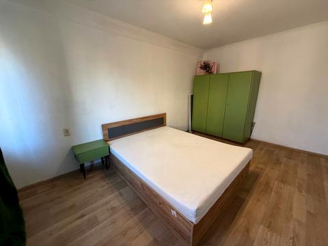 квартира за адресою Мілютенка вул., 16