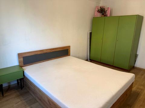 квартира за адресою Мілютенка вул., 16