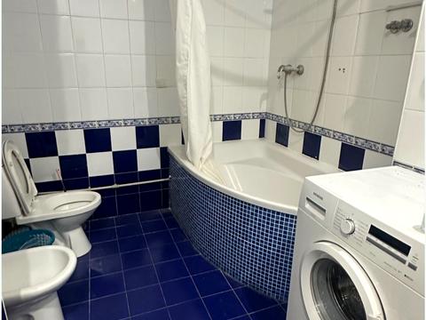 будинок за адресою Київ, Відрадний просп. (Чубаря)