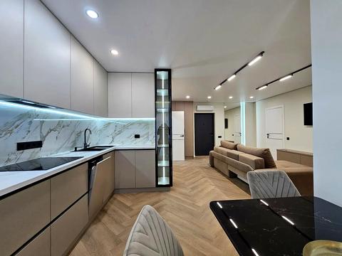 квартира за адресою Романа Левицького вул., 4