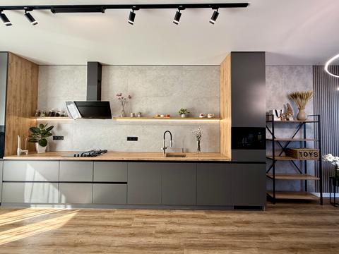 будинок за адресою Павла Глазового вул. (Олега Кошового), (Будинок)