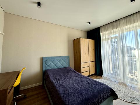 будинок за адресою Павла Глазового вул. (Олега Кошового), (Будинок)