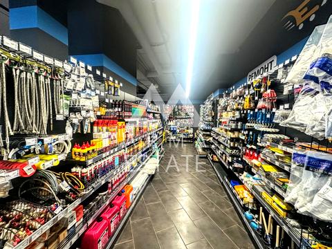 коммерческая по адресу Івана Франка ул., 6