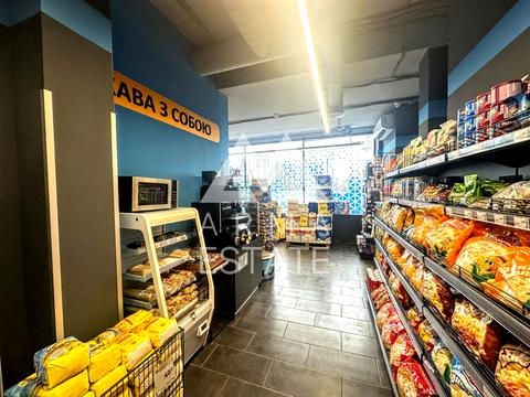 коммерческая по адресу Івана Франка ул., 6