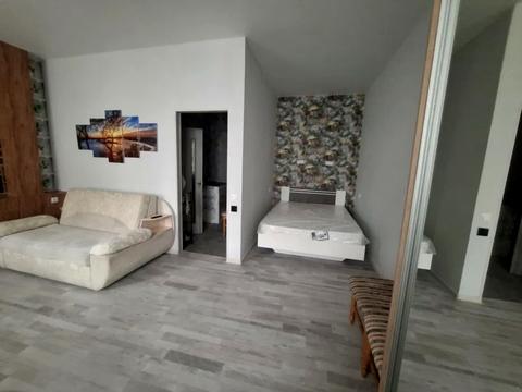 квартира за адресою Івана Мазепи просп. (Петровського), 25