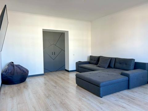 квартира по адресу Константиновская ул., 10