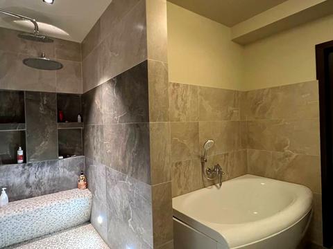 квартира за адресою Миколи Міхновського бульв. (Дружби народів), 14-16