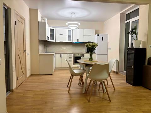 квартира за адресою Регенераторна вул., 4 к5