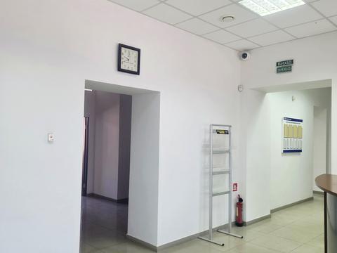 комерційна за адресою Мостова, 4