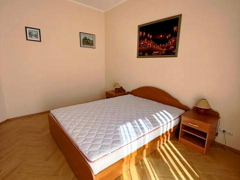 квартира по адресу Круглоуниверситетская ул., 13