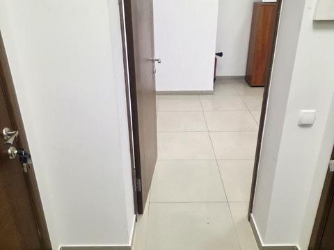 комерційна за адресою Мостова, 4