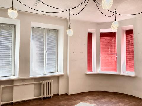 комерційна за адресою Сумська вул., 5