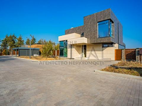 дом по адресу  ул.