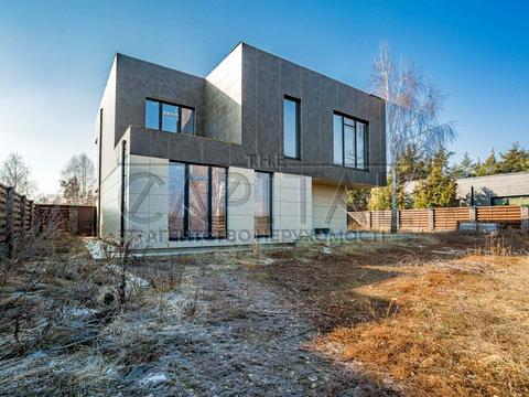 дом по адресу  ул.