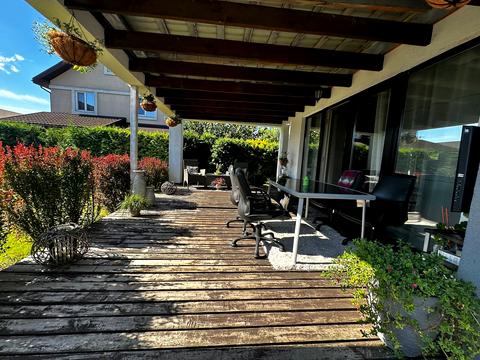 будинок за адресою Молодіжна вул.