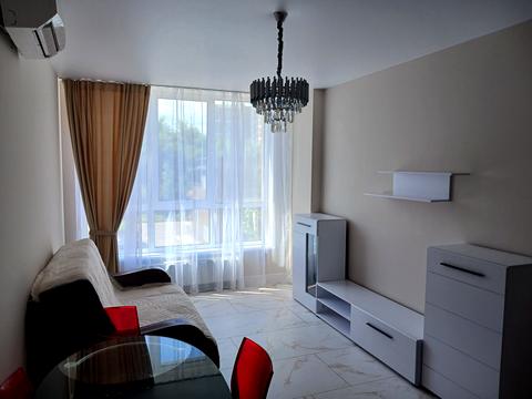 квартира за адресою Генерала Грекова вул., 4