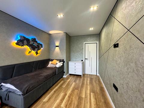 квартира за адресою Виговського вул. (Суворова), 2