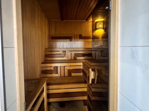 дом по адресу Щаслива ул., 77