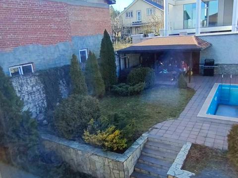 будинок за адресою Лабораторна вул.