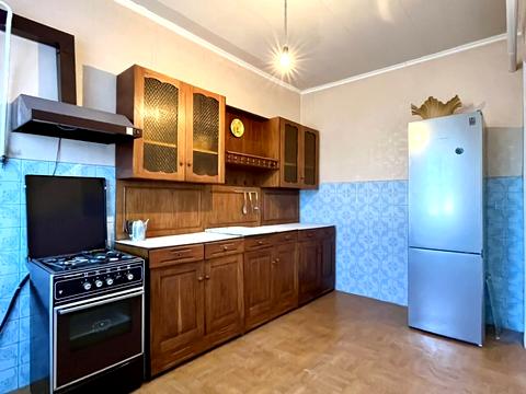 будинок за адресою Героїв Майдану