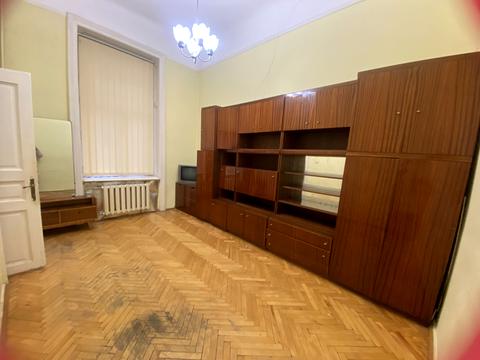 коммерческая по адресу Свободы просп. (Ленина), 10