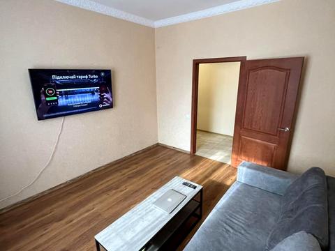 квартира за адресою Незалежної України вул. (40 років Радянської України), 80