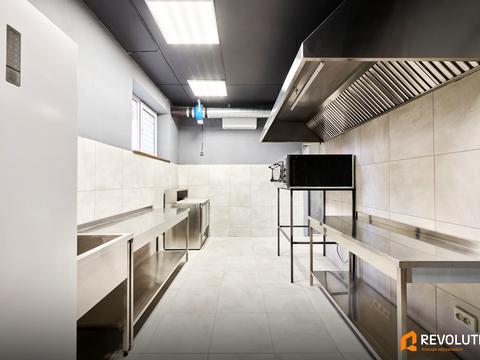 коммерческая по адресу Марии Примаченко ул. (Першотравнева), 23-Б