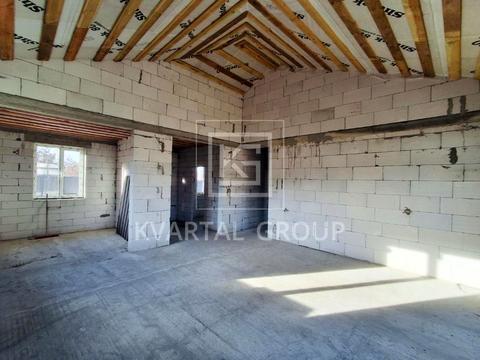 дом по адресу Евгения Плужника ул.