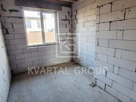 дом по адресу Евгения Плужника ул.