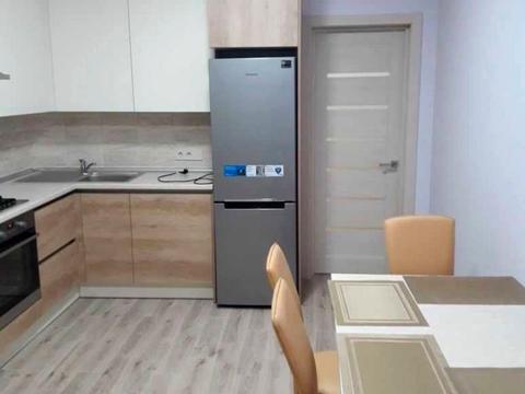 квартира за адресою Юнацька вул., 21