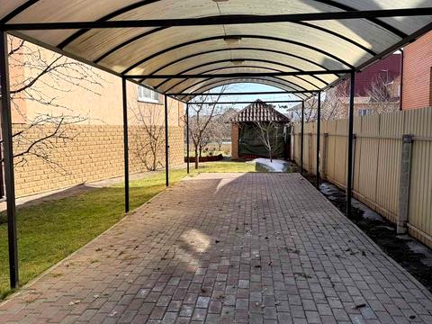 будинок за адресою Василя Лукашевича вул.