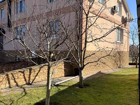 будинок за адресою Василя Лукашевича вул.