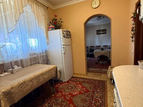 будинок за адресою Василя Лукашевича вул.