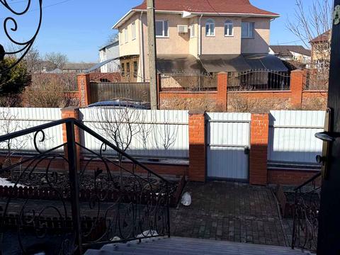 будинок за адресою Василя Лукашевича вул.