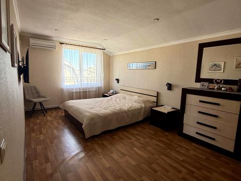 будинок за адресою Василя Лукашевича вул.