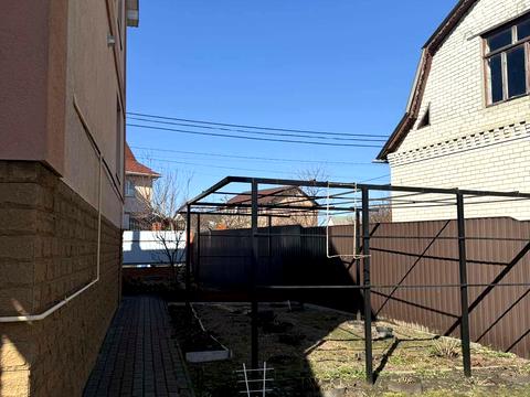 будинок за адресою Василя Лукашевича вул.