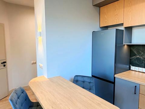 квартира за адресою Вчительська вул., 16